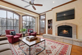 Oxford Court 304 by East West Hospitality Beaver Creek